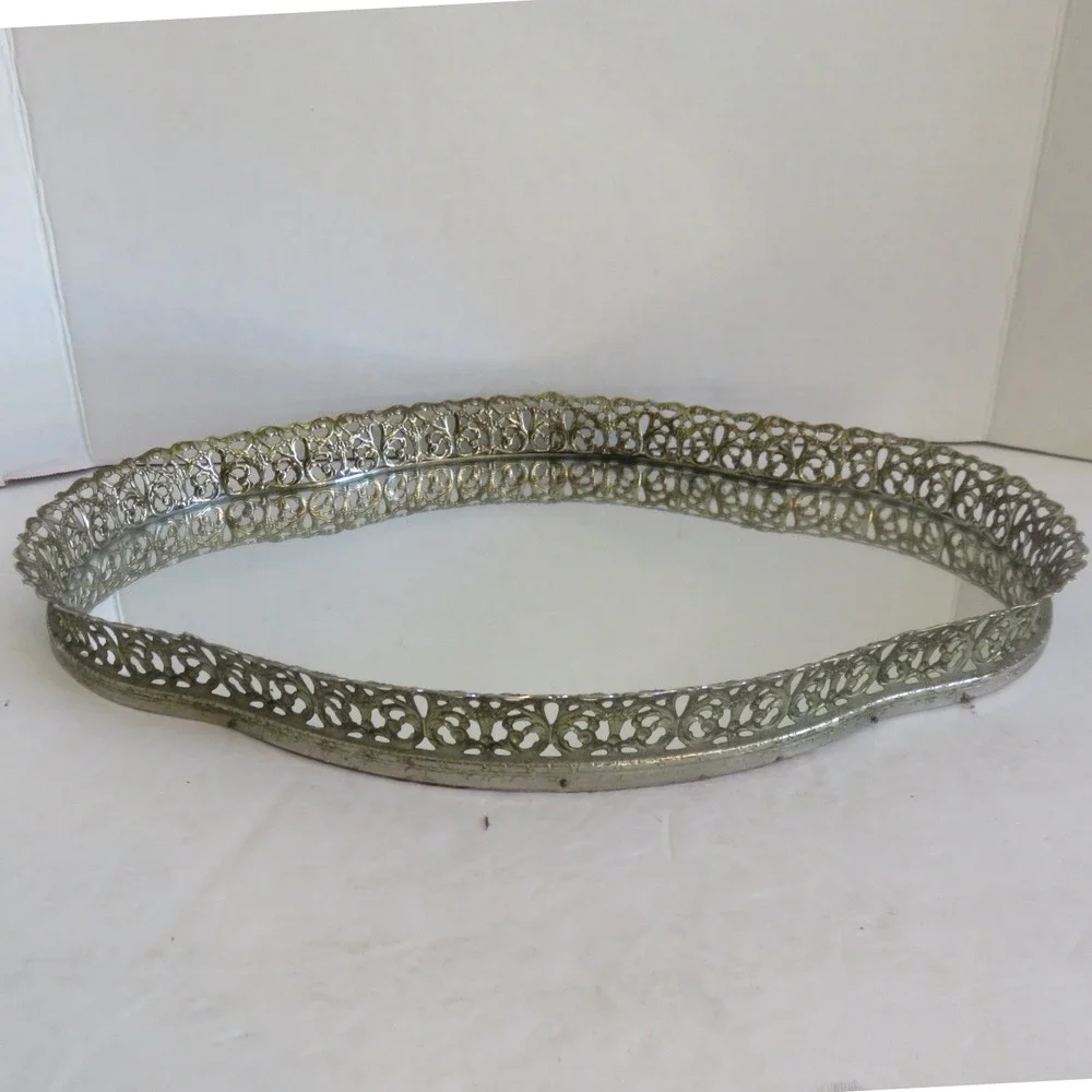 N/A vintage mirrored